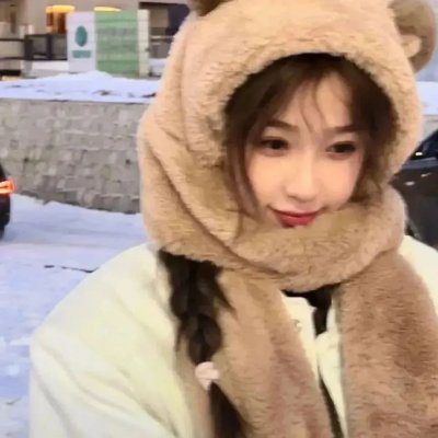 比安布尔更黑 封面
